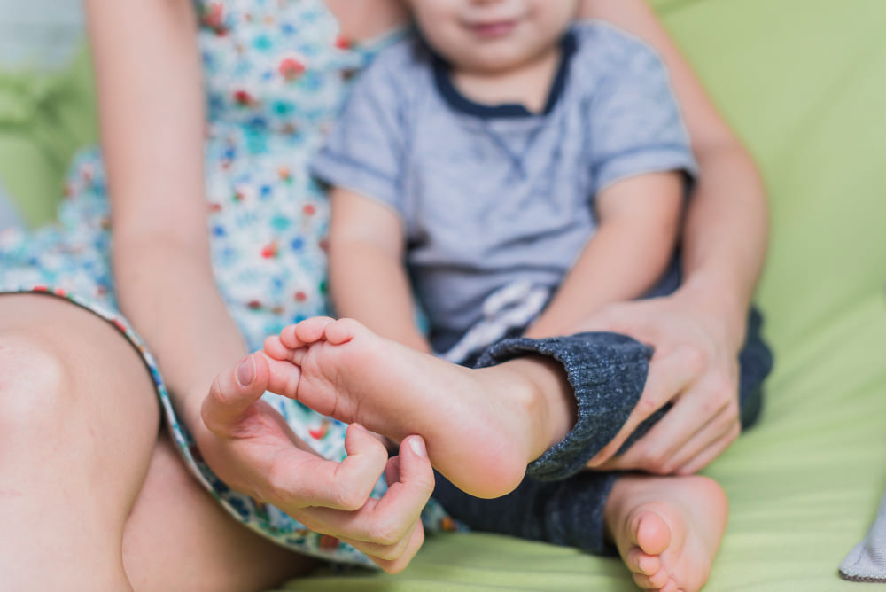 piedi piatti nei bambini